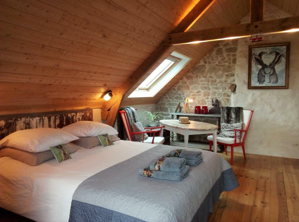 La Grange Aux Lievres, Gites Kerdoel Cléder Kültér fotó